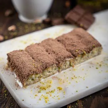 Fıstıklı Soğuk Sarma